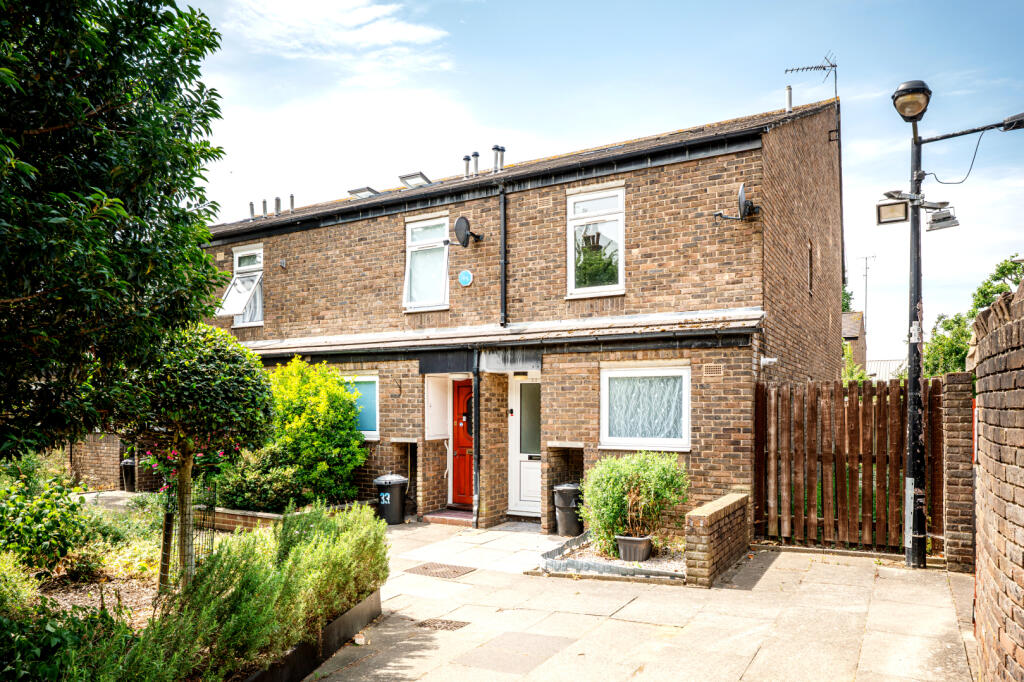 Main image of property: Matthew Close, London, W10