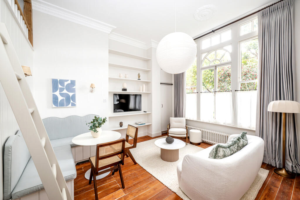 Main image of property: Oxford Gardens, London, W10
