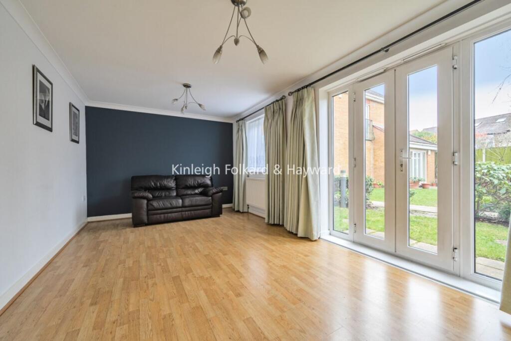 Main image of property: Hazelwood Lane, London, N13