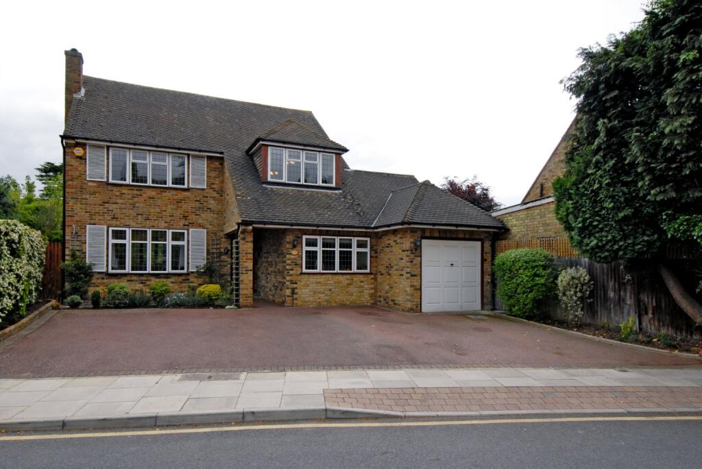 Main image of property: Blagdens Close, Southgate, London, N14