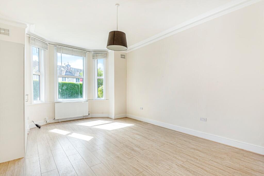 Main image of property: Fortis Green, London, N2