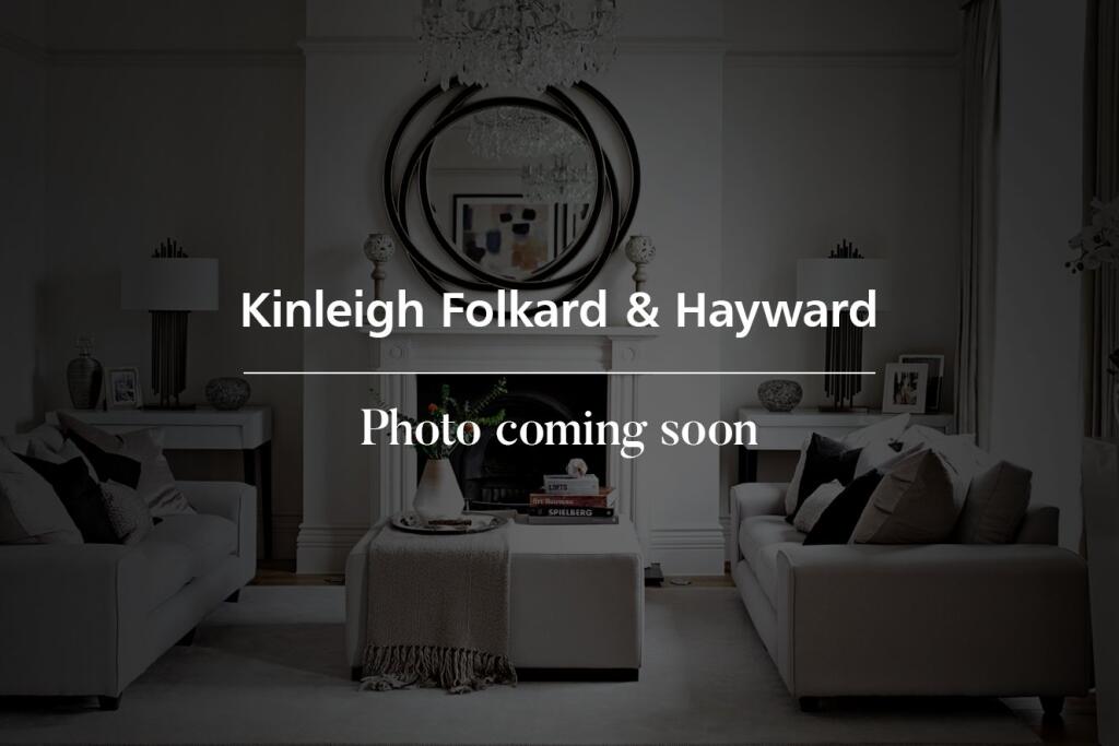 Main image of property: Trent Gardens, London, N14