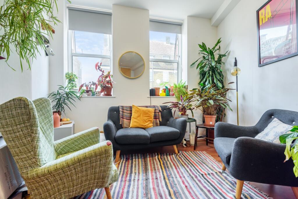 1 bedroom apartment for rent in Peckham High Street London SE15