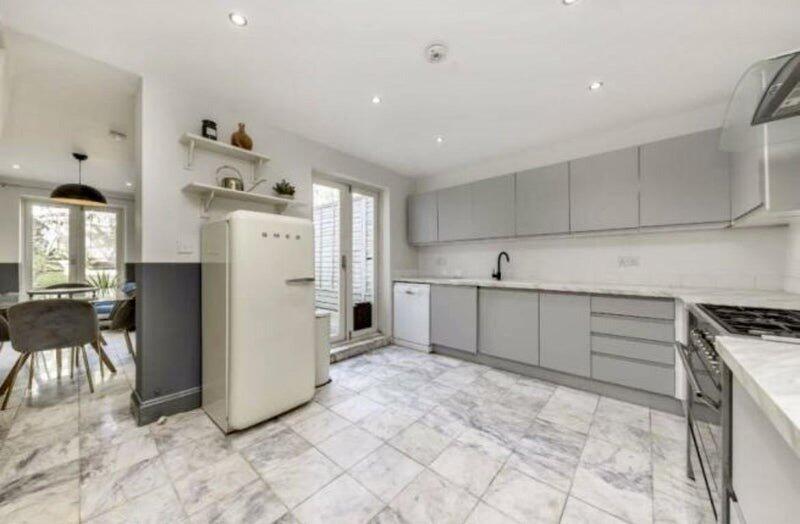 Main image of property: Lausanne Road, London, SE15