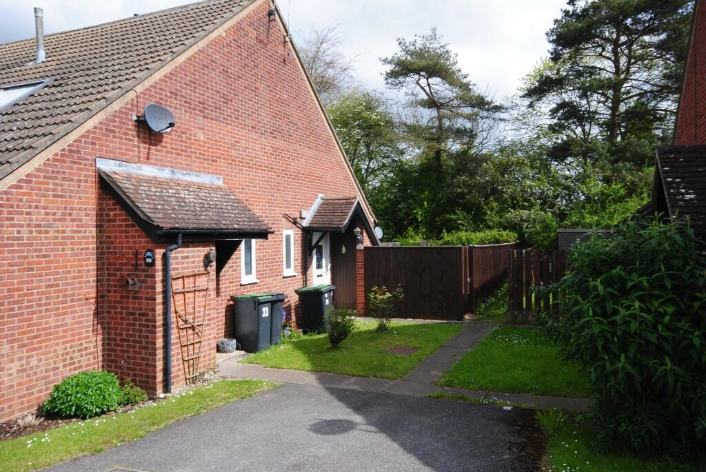 1 bedroom cluster house for sale in Polstead Close, Stowmarket, Suffolk