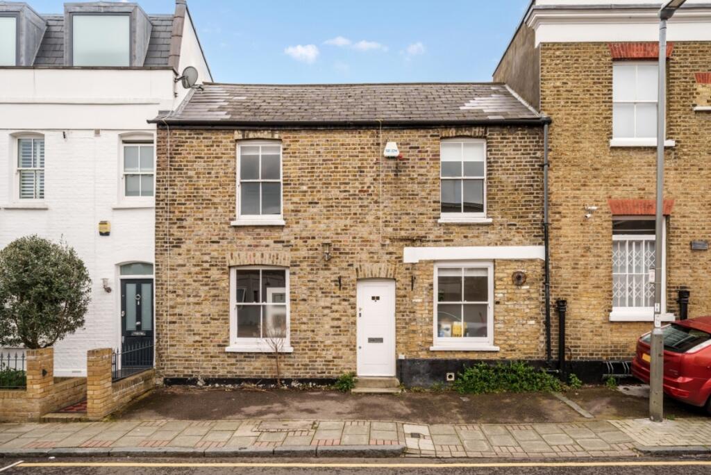 Main image of property: Wadham Road, Putney, London, SW15