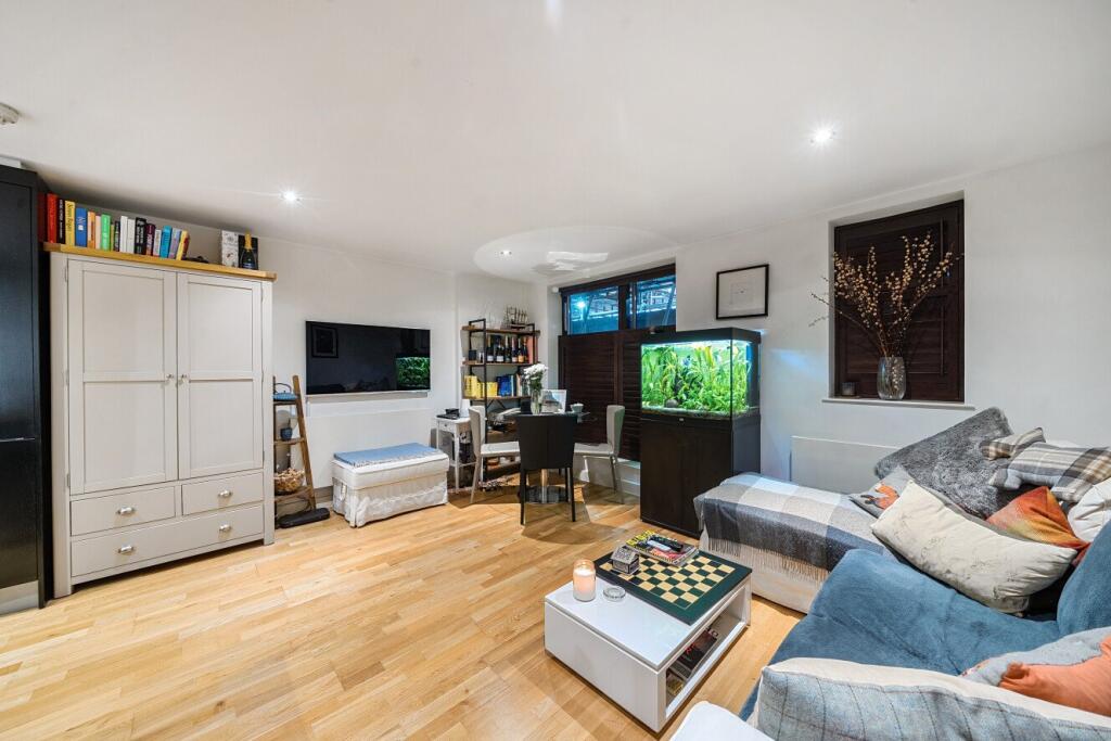 Main image of property: Lacy Road, London, SW15