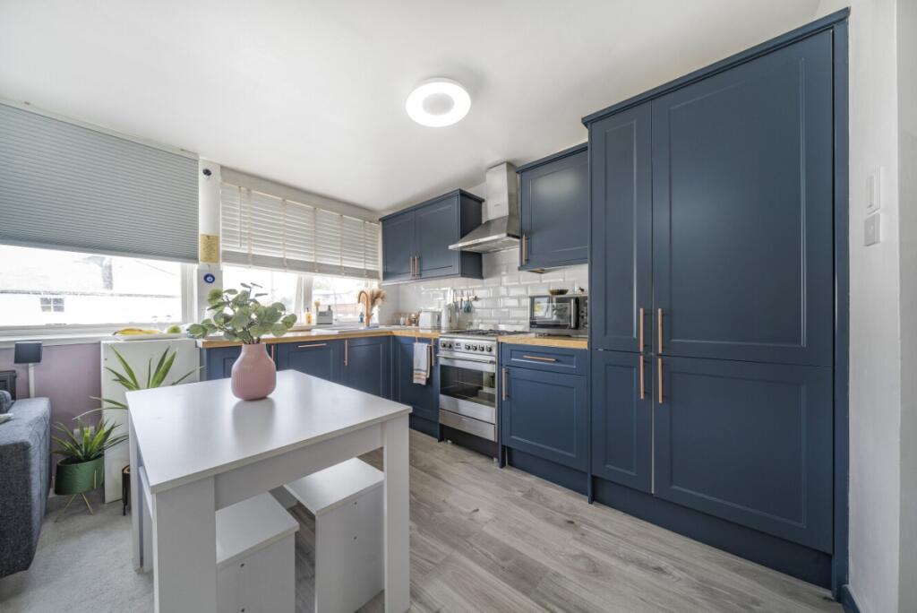 Main image of property: Lower Richmond Road, West Putney, London, SW15