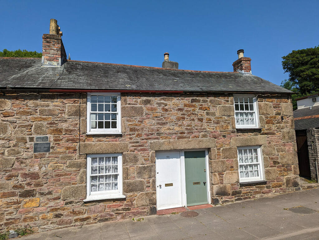 Main image of property: Falmouth Road, Redruth, TR15 2QP