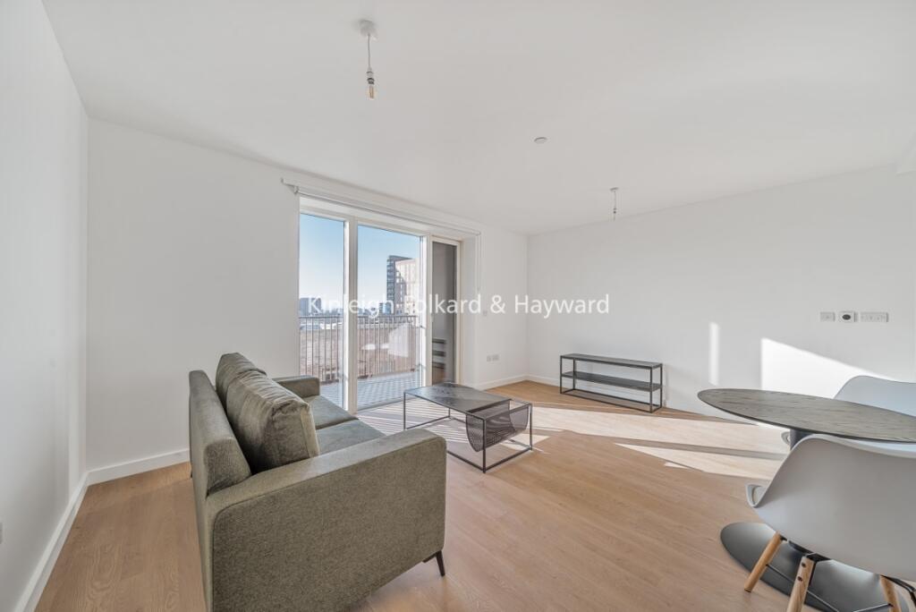 Main image of property: Tide Street, Barking, IG11