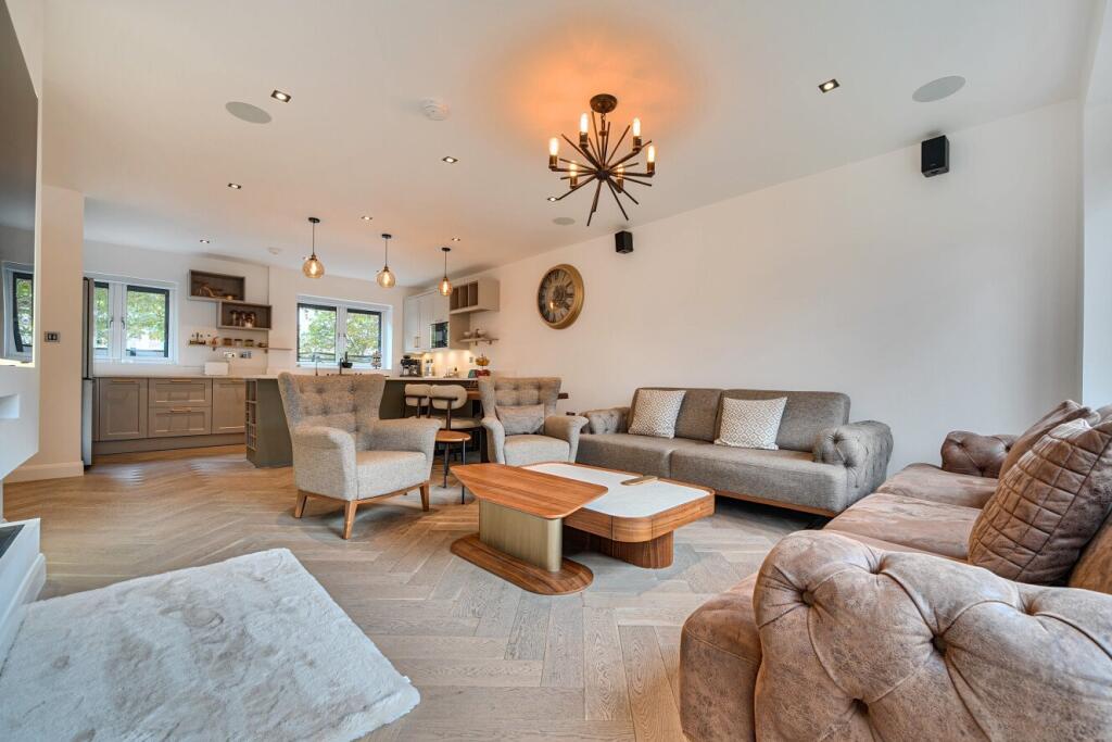 Main image of property: Redriff Road, London, SE16