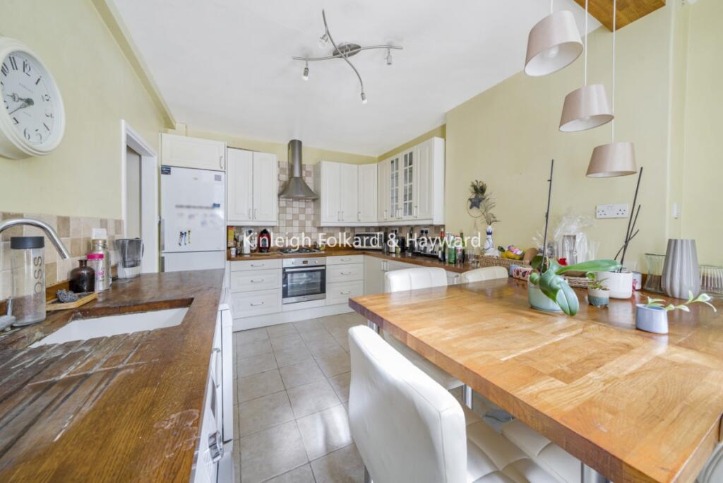 Main image of property: Swan Road, Surrey Quays, London, SE16