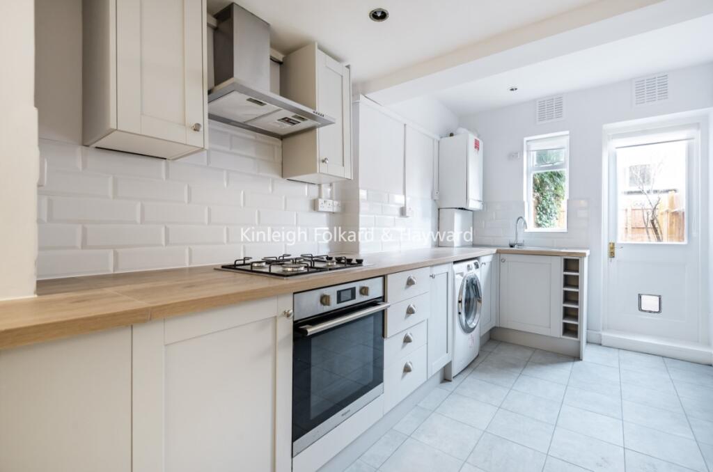Main image of property: Fountain Road, London, SW17