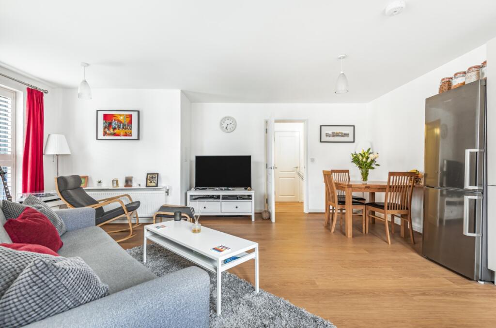 Main image of property: Garratt Lane, Tooting, London, SW17