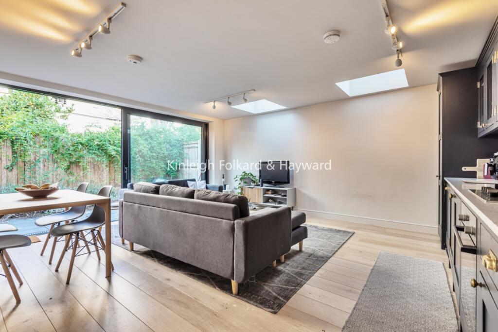 Main image of property: Gilbey Road, London, SW17