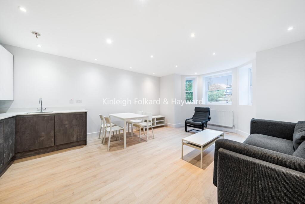 Main image of property: Thurlow Park Road, London, SE21