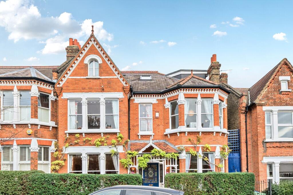 Main image of property: Hollingbourne Road, London, SE24