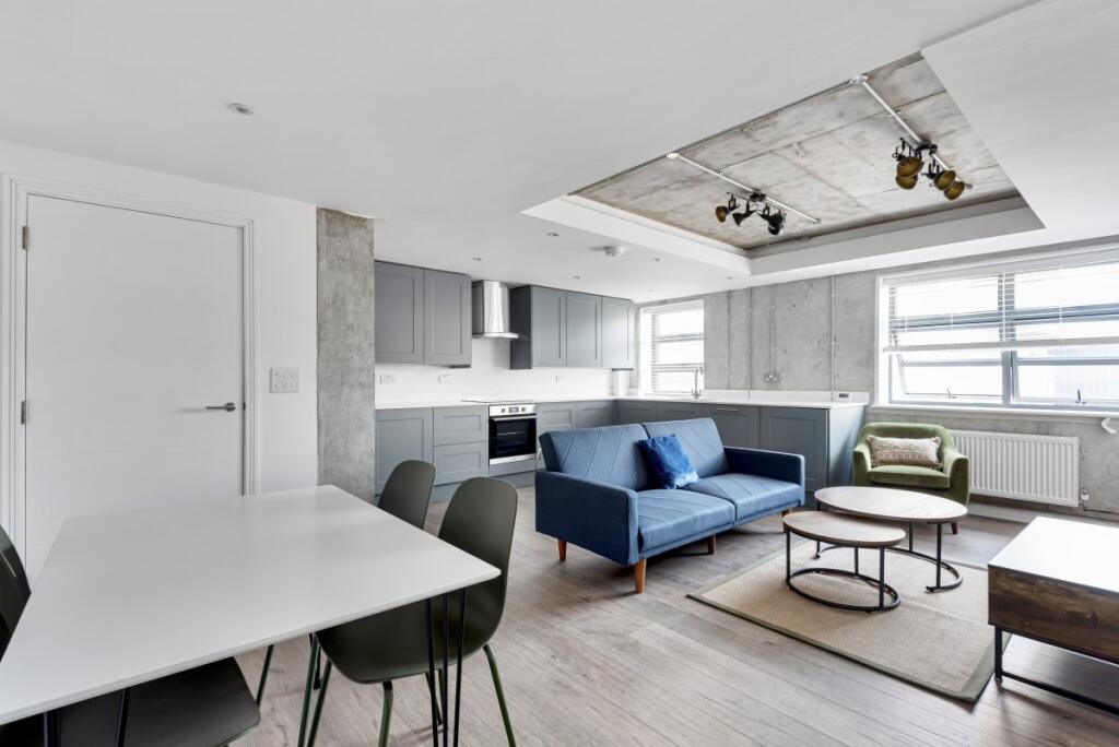 Main image of property: Elm Grove, Wimbledon, SW19