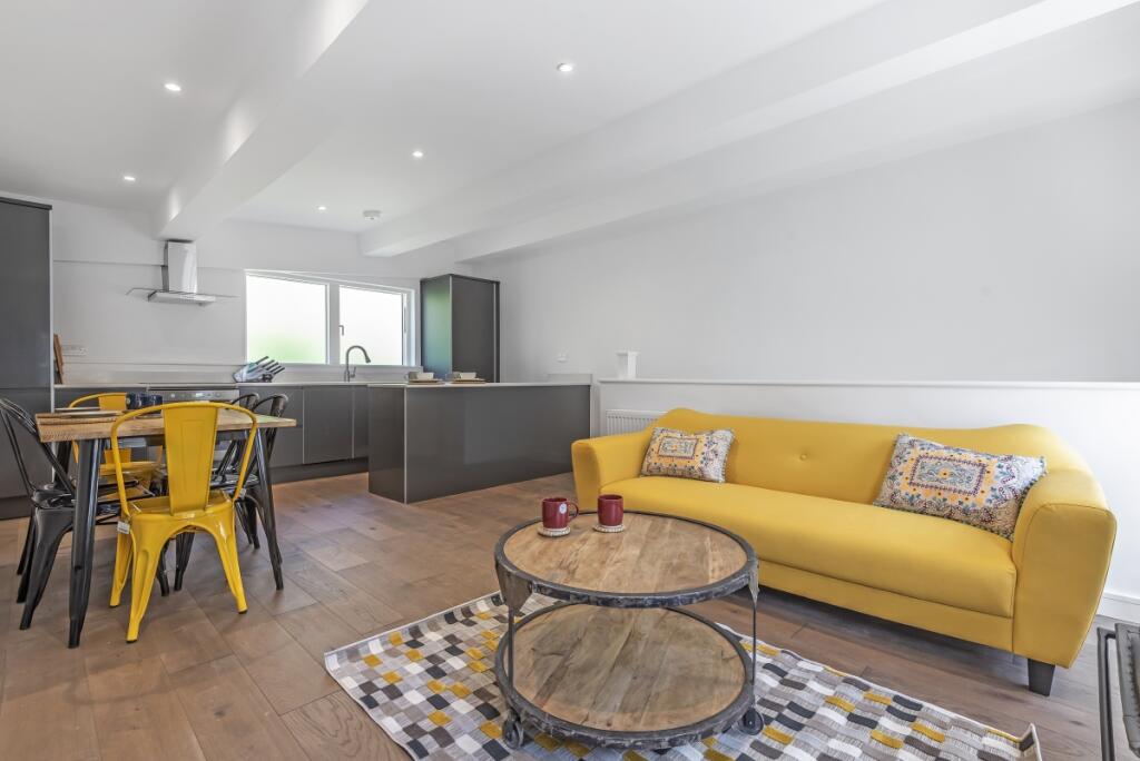 Main image of property: Elm Grove, Wimbledon, London, SW19