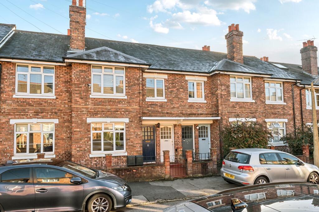 Main image of property: Strickland Row, Earlsfield, London, SW18