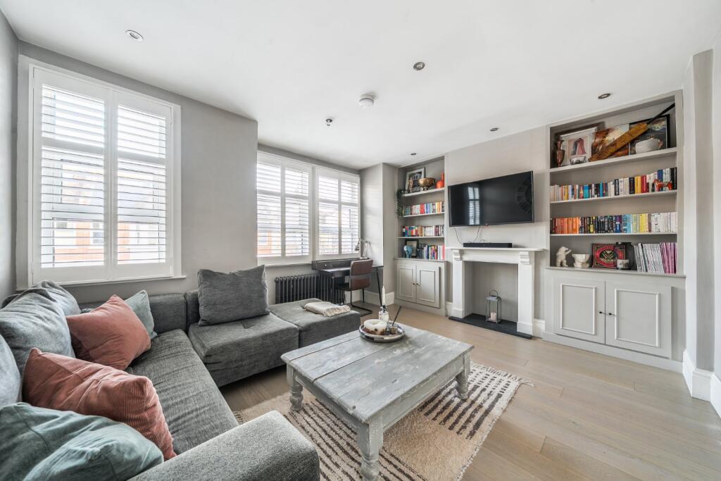 Main image of property: Farlton Road, London, SW18