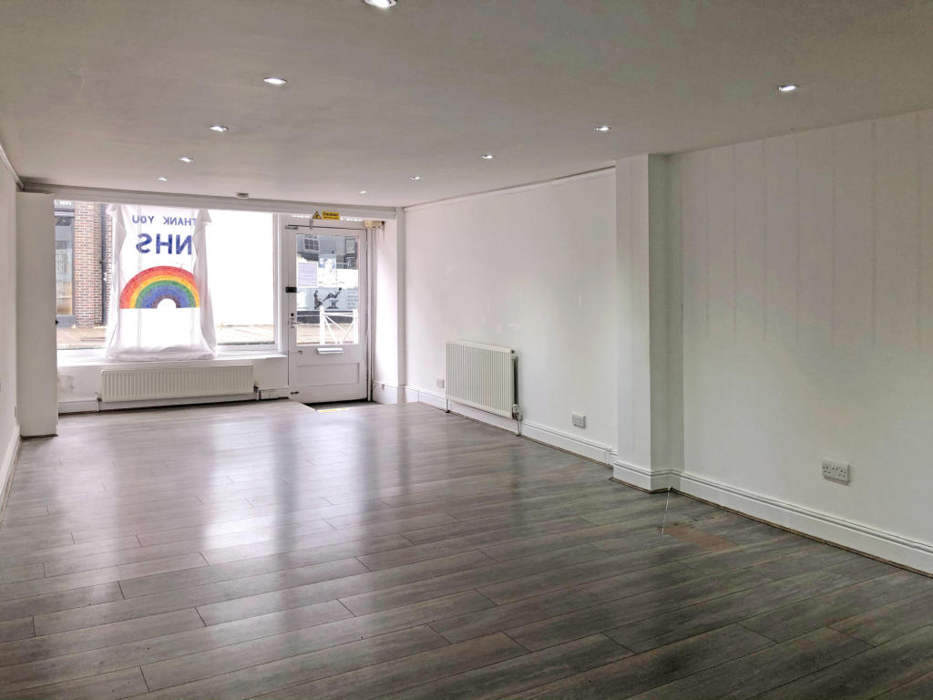 Shop for rent in High Street, Ewell Village, Surrey, KT17