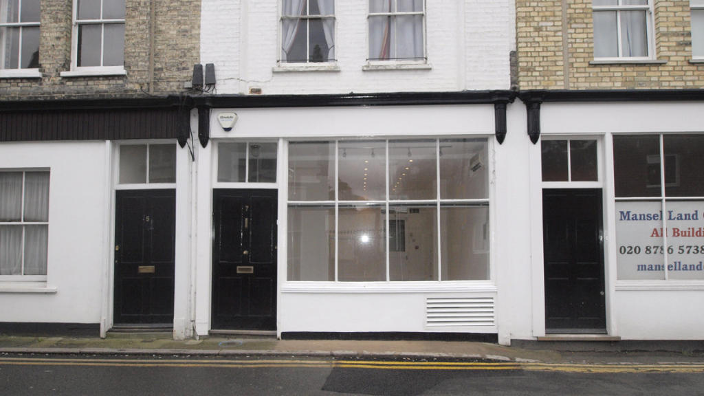 Commercial property for rent in West Street, Ewell Village, Surrey, KT17