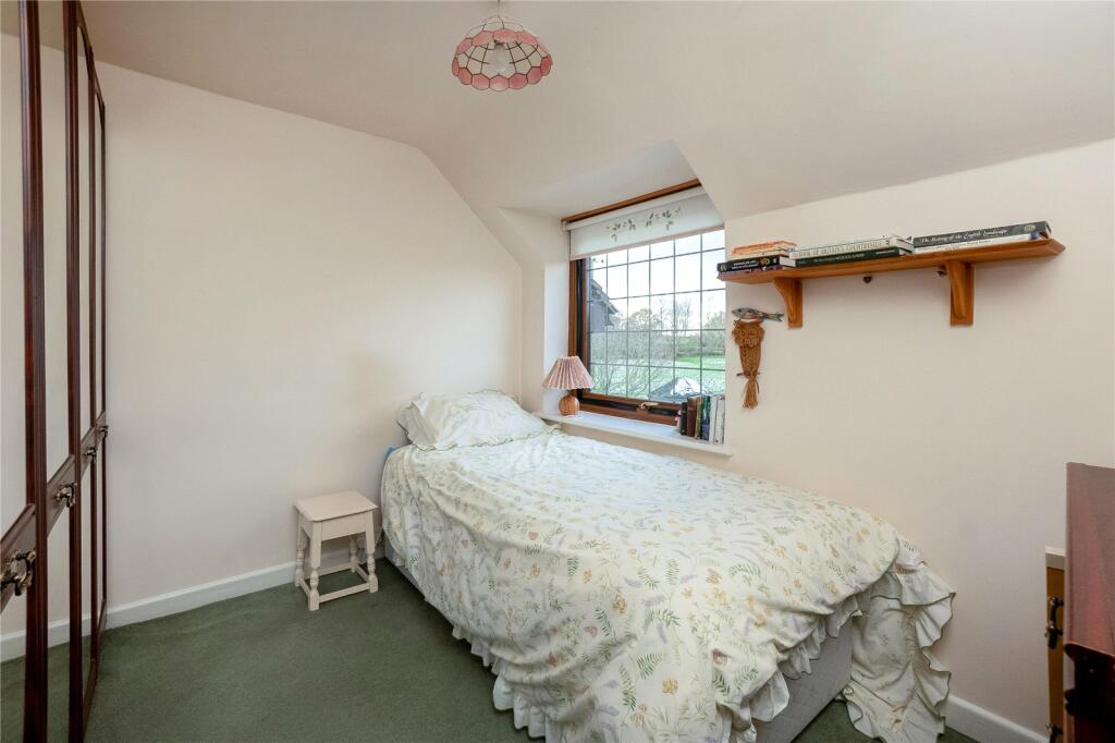Additional property image - Main Street, Long Compton, Shipton-On-Stour, Warwickshire, CV36