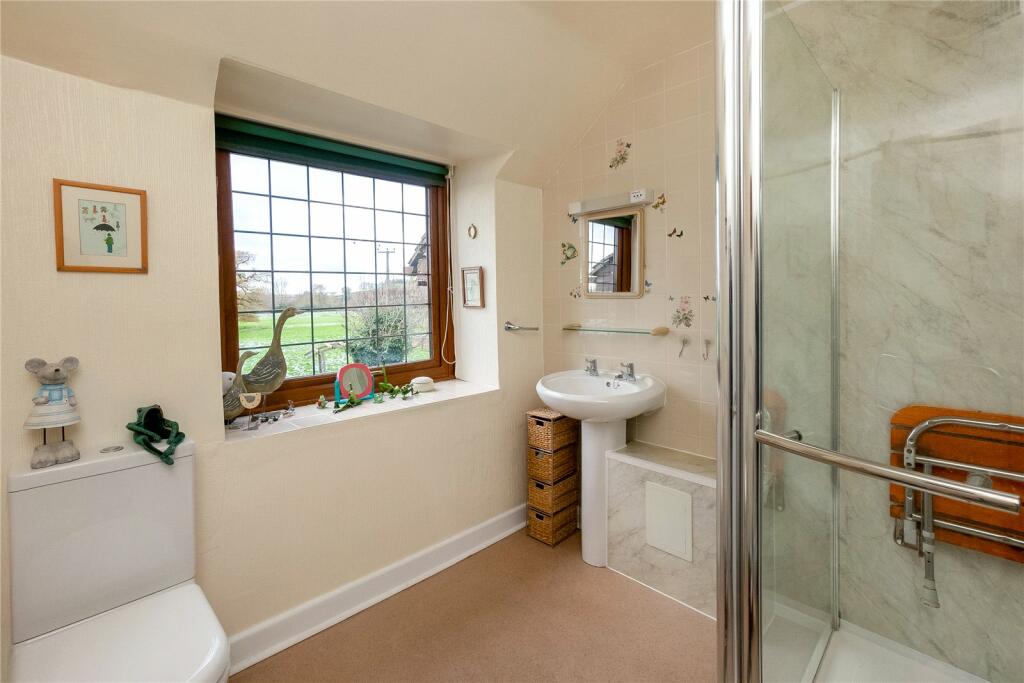 Additional property image - Main Street, Long Compton, Shipton-On-Stour, Warwickshire, CV36