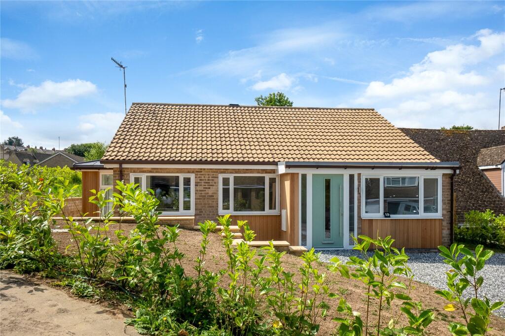 Main image of property: Lewis Road, Chipping Norton, Oxfordshire, OX7