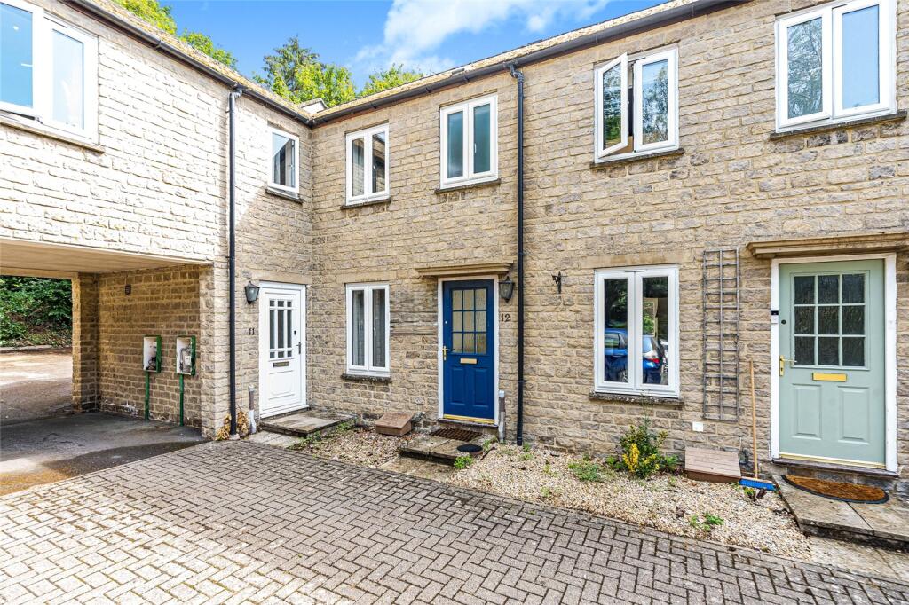 Main image of property: Cotshill Gardens, Chipping Norton, Oxfordshire, OX7