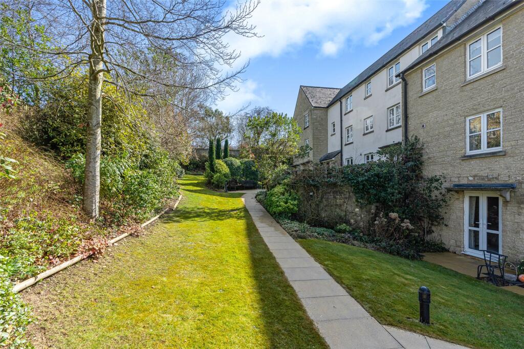 Main image of property: Norton Green Court, The Green, Chipping Norton, OX7