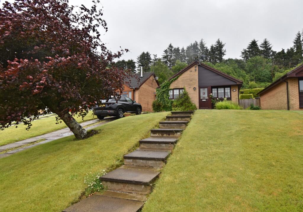 Main image of property: 20 TAYMOUTH DRIVE, GOUROCK PA19 1HJ