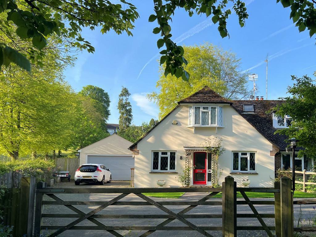 4 bedroom semidetached house for sale in Clays Hill, Steyning, BN44