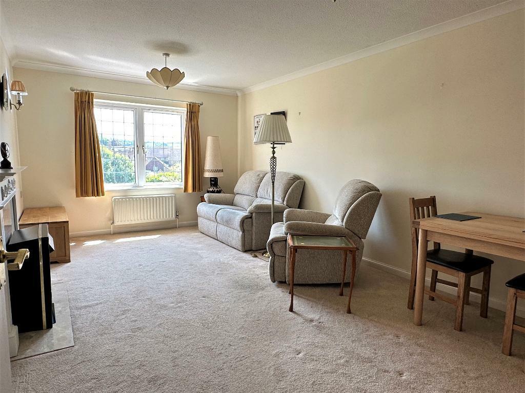 Additional property image - Penns Court, Steyning, West Sussex, BN44 3BF
