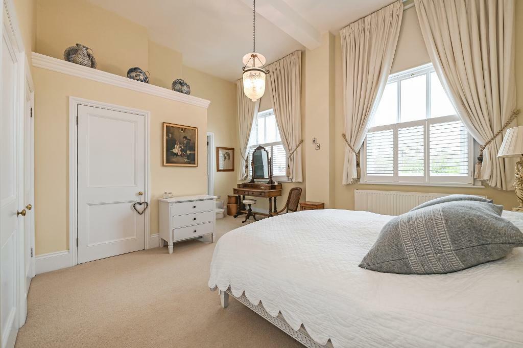 Additional property image - Bank Passage, Steyning, West Sussex, BN44 3YA