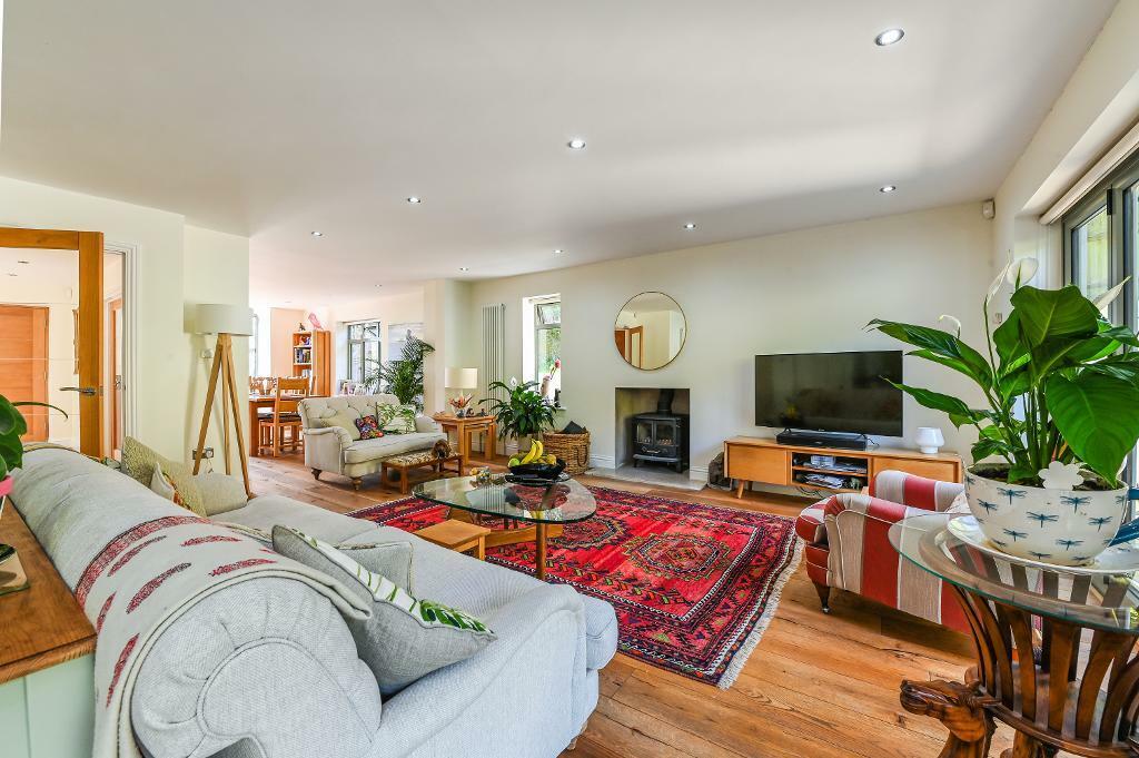 Additional property image - Coombe Drove, Steyning, West Sussex, BN44 3PW