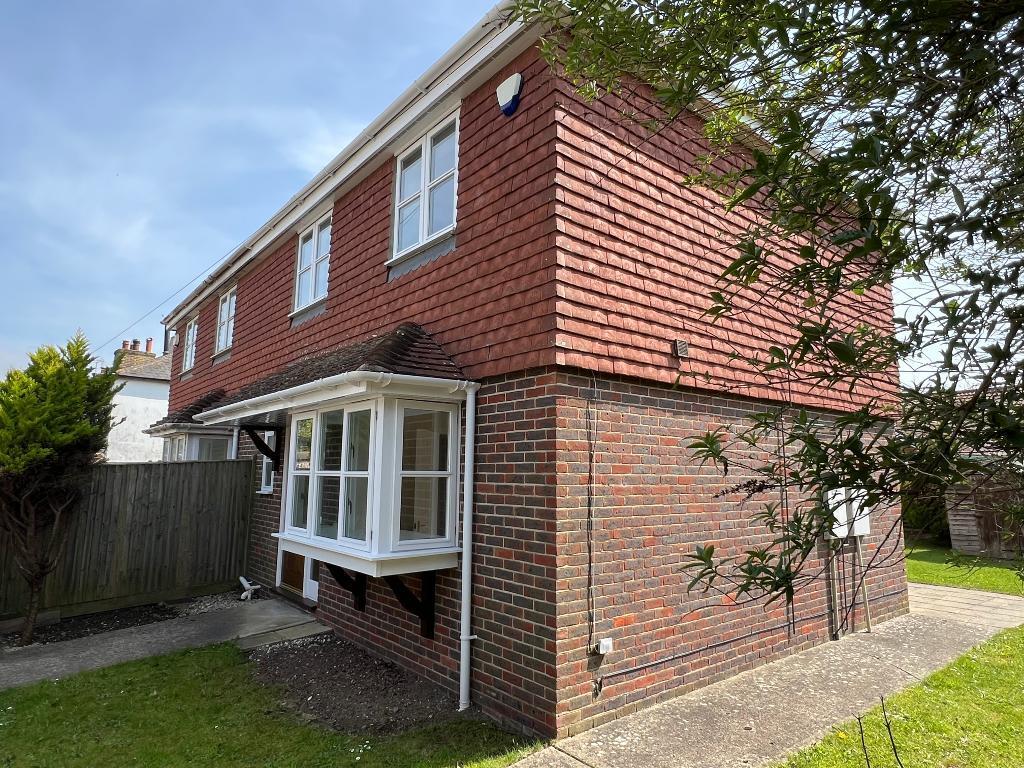Main image of property: Hole in the Wall, High Street, Upper Beeding, West Sussex, BN44 3WN