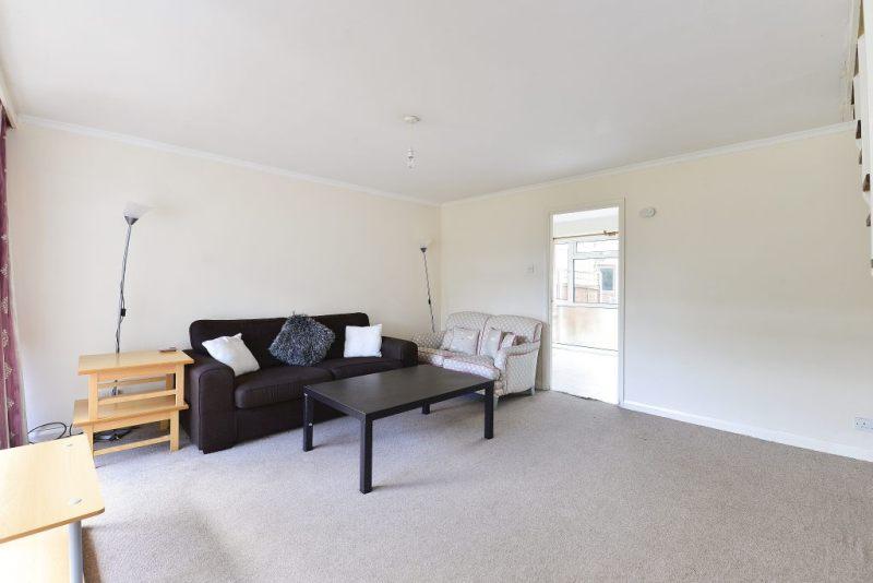 3bedroom In Guildford Surrey Residential Property To