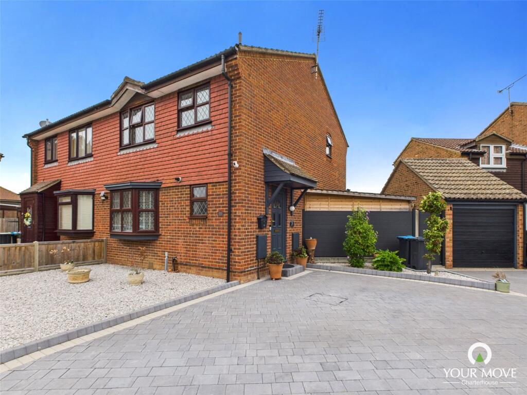 3 bedroom semi-detached house