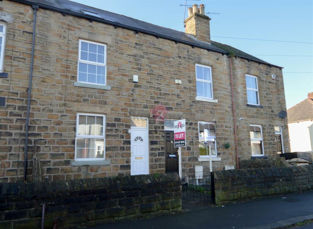 3 bedroom terraced house for rent in Halesworth Road, Handsworth, S13