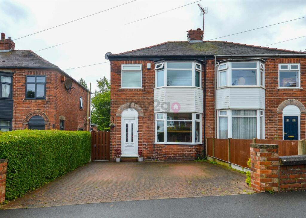 3 bedroom semidetached house for sale in Seagrave Crescent, Sheffield, S12