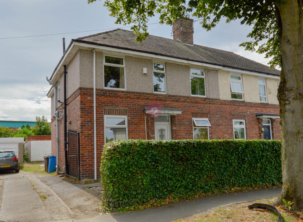 4 bedroom semidetached house for sale in Gregg House Road, Shiregreen