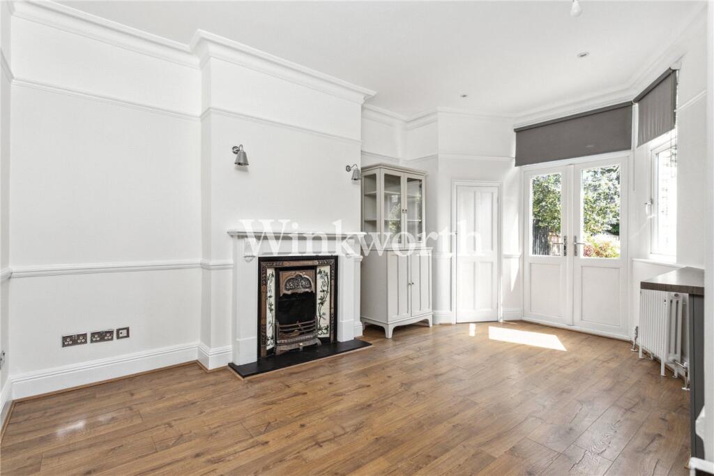 Main image of property: Chimes Avenue, London, N13