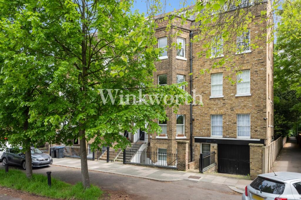 Main image of property: The Green, London, N14