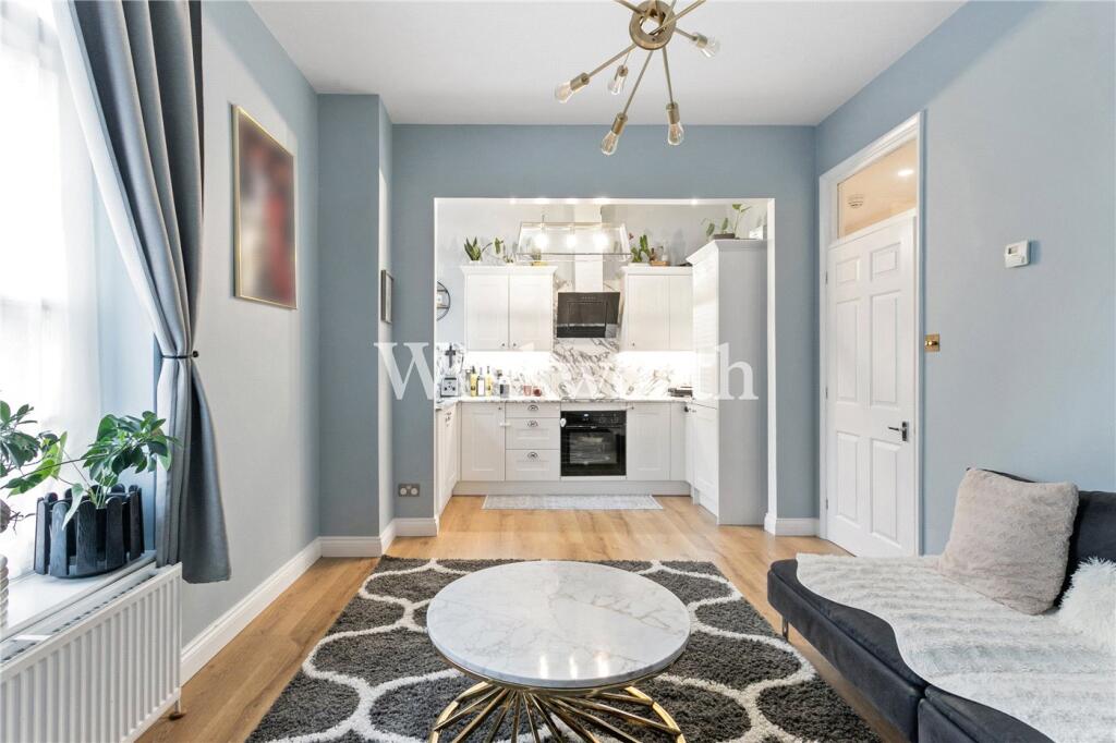 Main image of property: Pennington Drive, London, N21