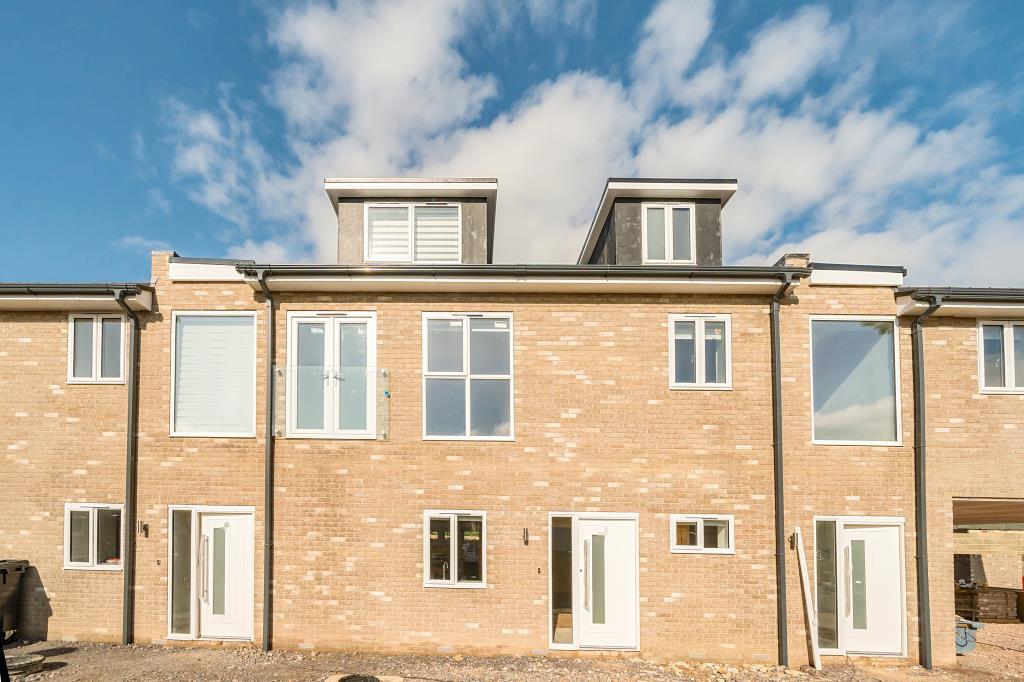 Main image of property: Carterton, Oxfordshire, OX18