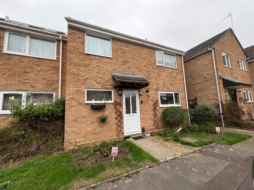 Main image of property: Campion Close, Carterton, OX18