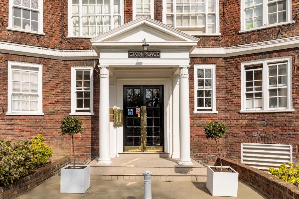 3 bedroom flat for sale in Eton Place, Eton College Road, London, NW3