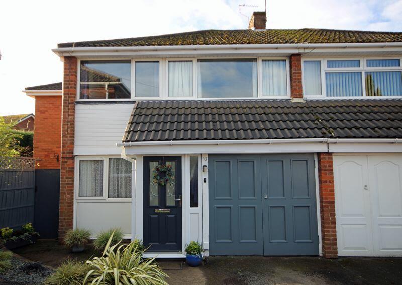 4 bedroom semidetached house for sale in Hay Green, Lye, Stourbridge, DY9